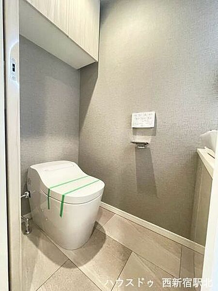 トイレを拡大表示