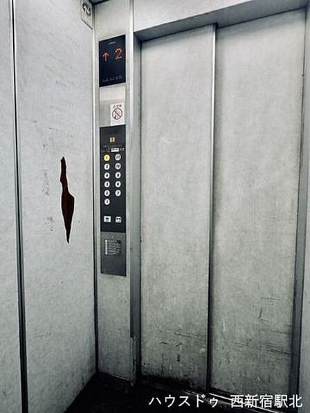 エレベータ
