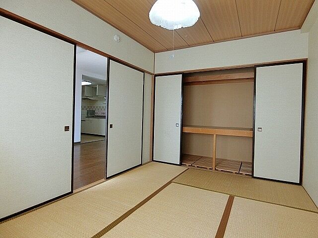 寝室