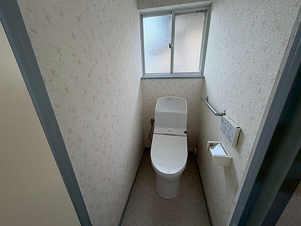 トイレを拡大表示