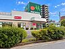 周辺：マルエツ 松原店 930m