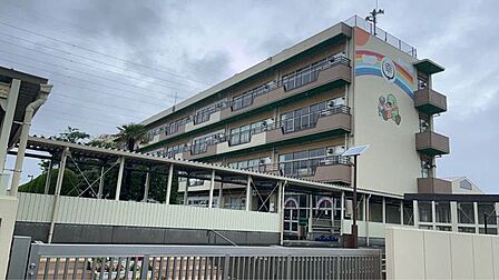 三郷市立幸房小学校 1000m