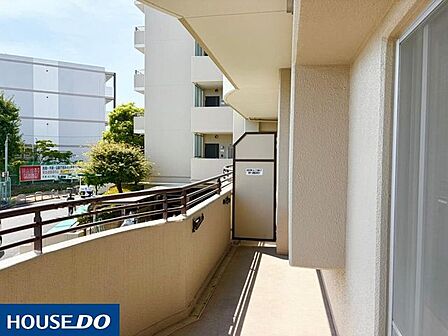 東向きの為、日当たり良好です♪