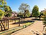 周辺：中道公園 410m