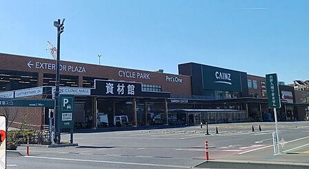 カインズ 朝霞店 240m