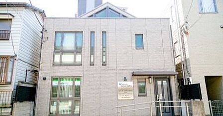 大崎デンタルオフィスhttps://ohsaki-perio.jp/予防と歯周病治療を通して、地域の皆様の健康を応援します。 170m