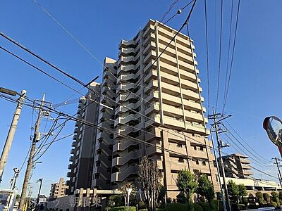 外観:日当たりもよい10階のお部屋 外観:日当たりもよい10階のお部屋