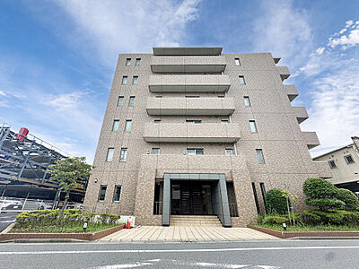 外観:落ち着いたタイル貼りの外観。新耐震基準のRC造マンションです 外観:落ち着いたタイル貼りの外観。新耐震基準のRC造マンションです