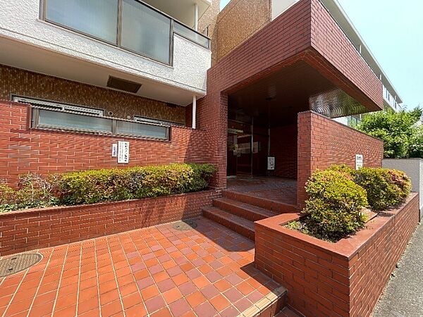 エントランスを拡大表示