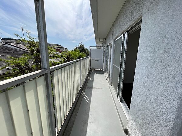バルコニーを拡大表示