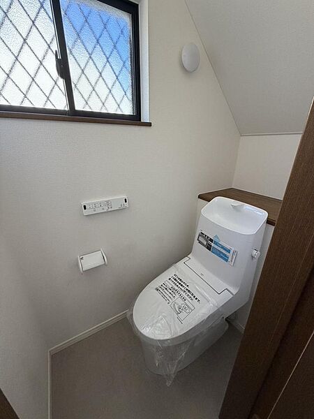 トイレを拡大表示