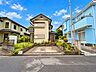 その他：道路から敷地全体を見渡せる写真です。前面道路との位置関係や敷地の広がりをご確認いただけます。