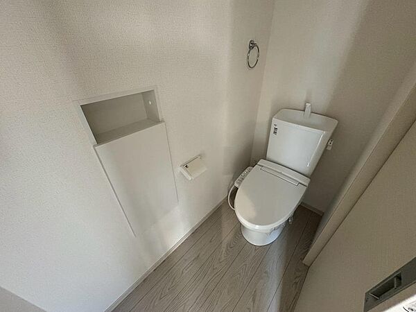 トイレを拡大表示