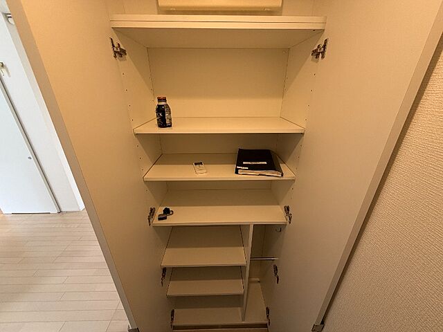 収納