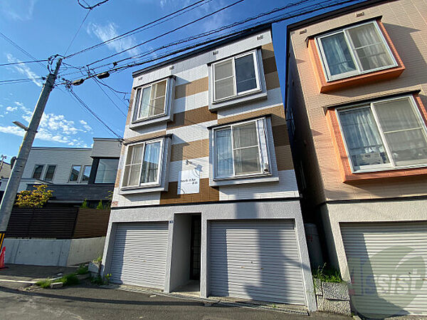 北海道札幌市中央区北十三条西15丁目(賃貸アパート1DK・3階・22.68㎡)の写真 その1
