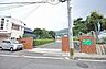 周辺：北九州市立石峯中学校（491m）