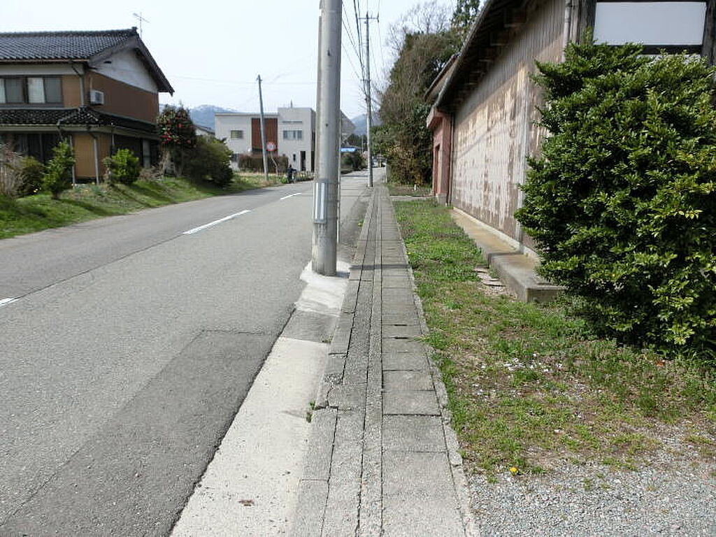 detached 新潟県佐渡市加茂歌代