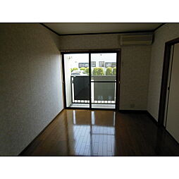 スペースシルキーナ 1-206 2階2DKのリビング/ダイニング