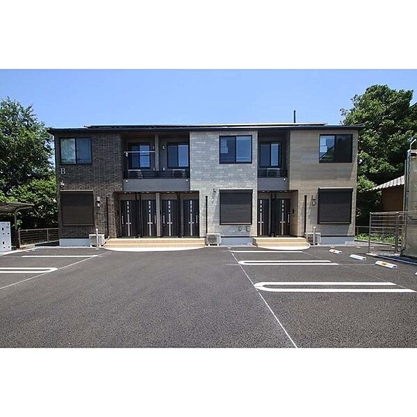 apartment 茨城県かすみがうら市上稲吉
上稲吉の賃貸情報を見る
物件地図