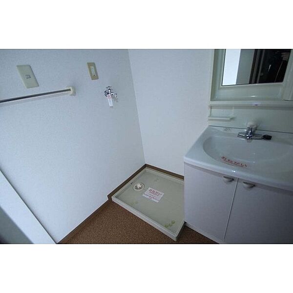 apartment 茨城県かすみがうら市下稲吉
下稲吉の賃貸情報を見る
物件地図