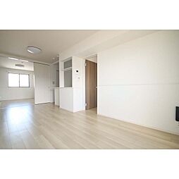 ザ・グランデール 202 2階2LDKのリビング/ダイニング