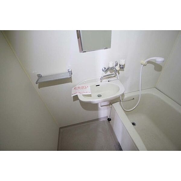 apartment 茨城県かすみがうら市稲吉5丁目
地図を見る