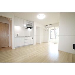 さくらクレッセル 104 1階1LDKのリビング/ダイニング