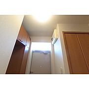 玄関の上