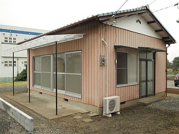 detached 茨城県かすみがうら市上稲吉

地図を見る
