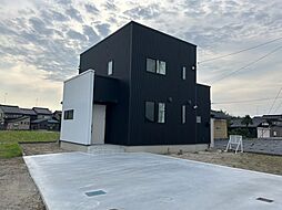 砺波市深江　中古住宅2,290万円