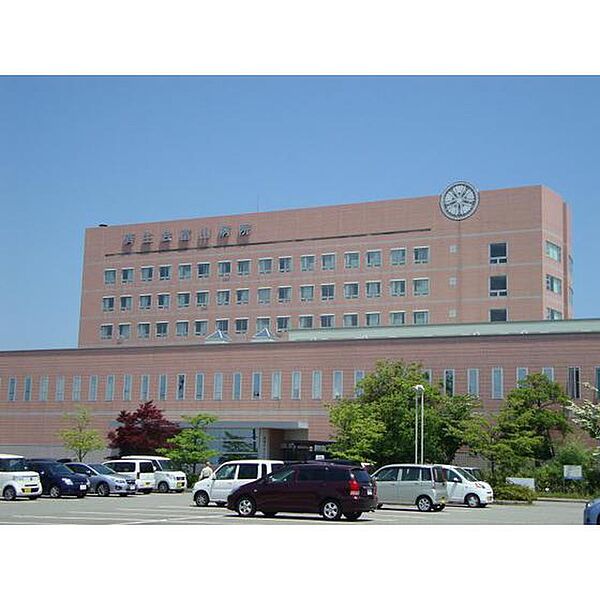 画像17:病院「済生会富山病院まで3000ｍ」