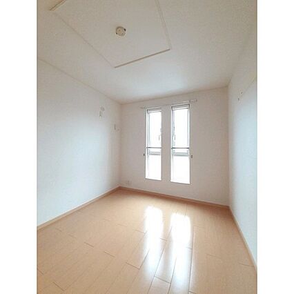 エクシード_内装_2