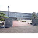 中学校「南部中学校まで1200ｍ」
