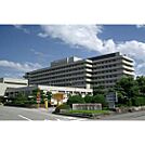 病院「富山市民病院まで2100ｍ」