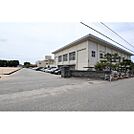小学校「蜷川小学校まで750ｍ」