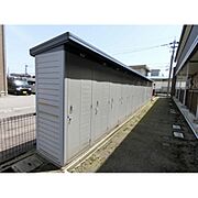 屋外物置