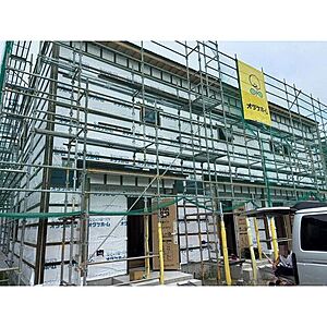 外観：建築中