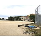 小学校「加茂小学校まで1700ｍ」加茂小学校