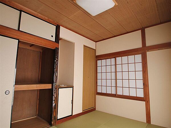 detached 茨城県取手市下高井

地図を見る