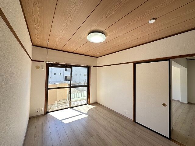 洋室
