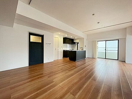 リフォームで統一感あるお部屋に☆彡