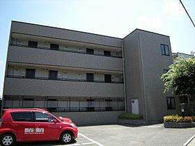 大阪府吹田市山田東4丁目（賃貸マンション1K・2階・27.30㎡） その1