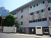 渋谷中学校 1166m