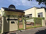 箕面市立なか幼稚園 392m