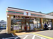 セブンイレブン豊中千里園1丁目店 504m