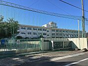 池田市立石橋小学校 730m