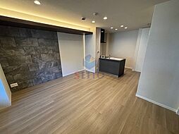 阪急宝塚本線 曽根駅 徒歩2分の賃貸マンション 1階1LDKのリビング/ダイニング