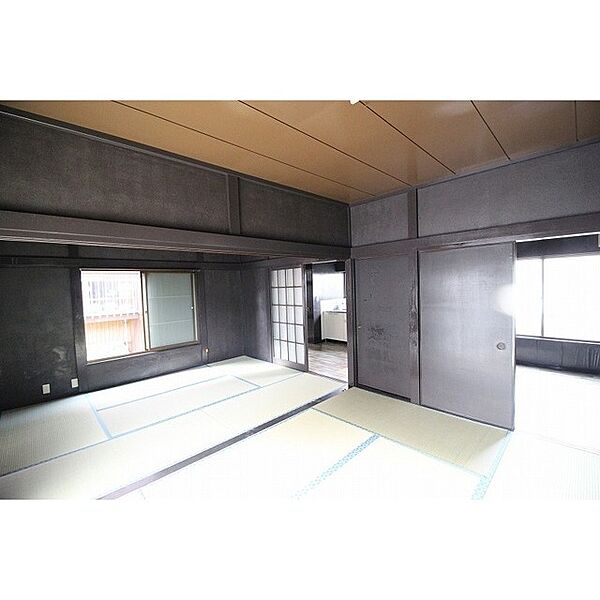 detached 茨城県牛久市猪子町

地図を見る