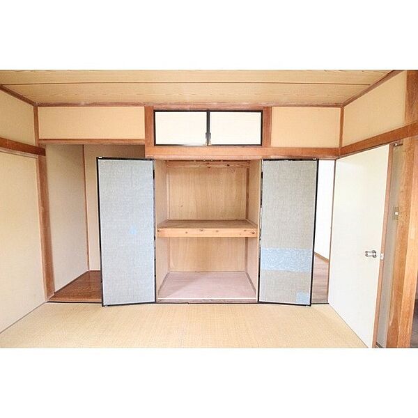 detached 茨城県牛久市神谷5丁目

地図を見る