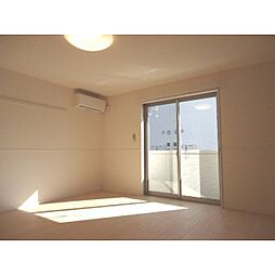 ガーデンシティ　B 106 1階1Kのリビング/ダイニング